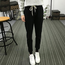 Load image into Gallery viewer, Women spring and Autumn New loose pants female feet trousers large size thin pants casual pants